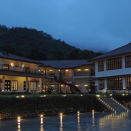 Amritara Ambatty Greens Resort Virajpet Luaran gambar