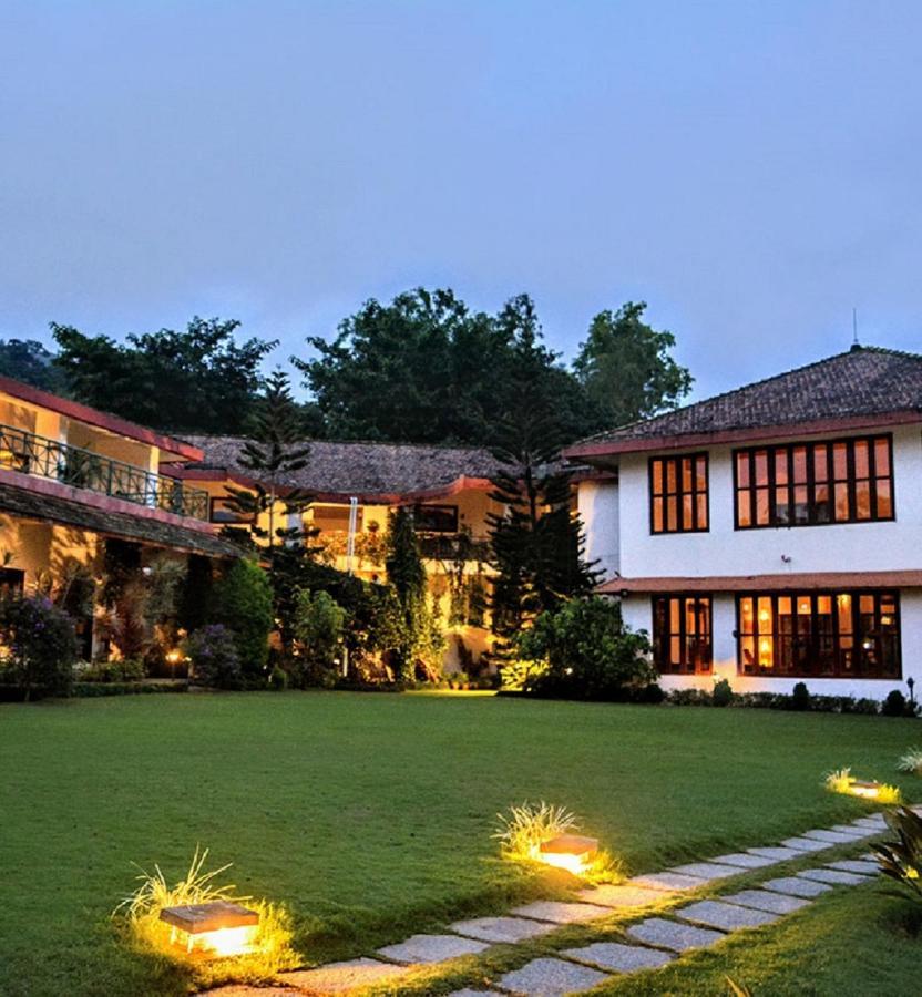 Amritara Ambatty Greens Resort Virajpet Luaran gambar
