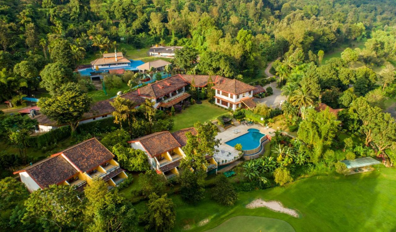 Amritara Ambatty Greens Resort Virajpet Luaran gambar