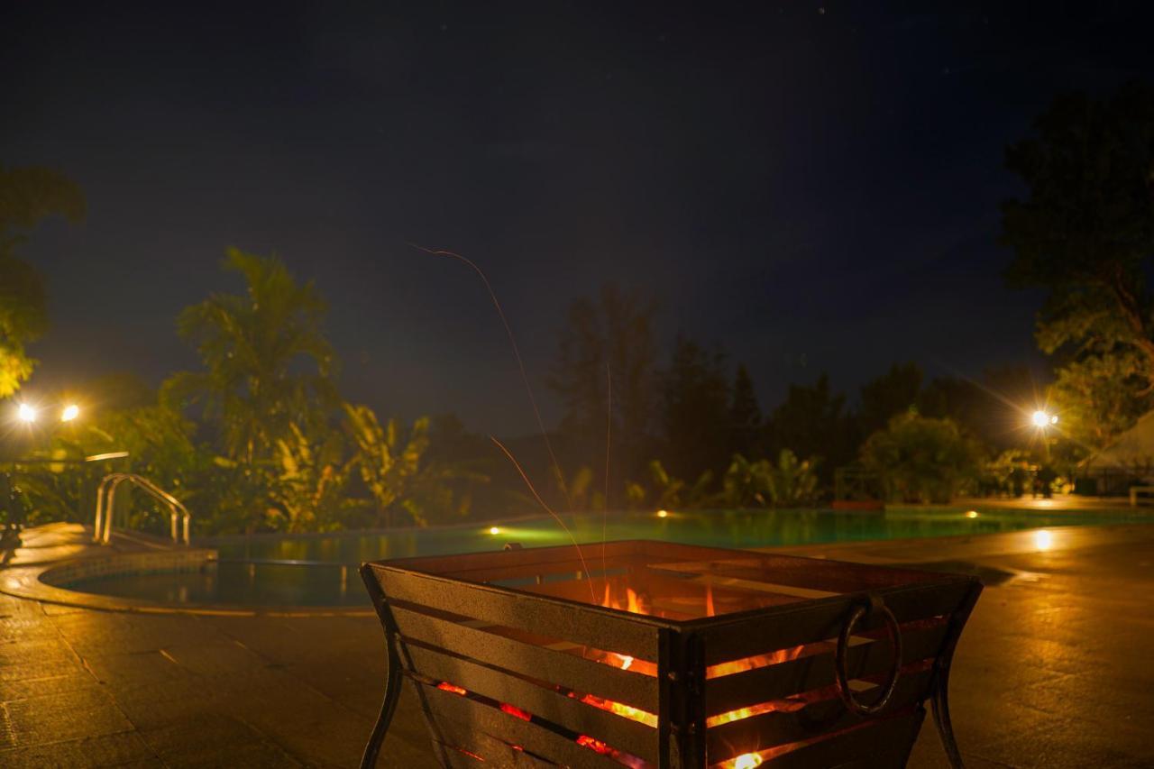 Amritara Ambatty Greens Resort Virajpet Luaran gambar